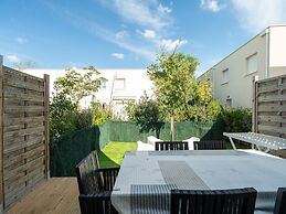 Sunny Villa Stay in Serignan