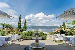 Dali Nest Secret Garden Lake View Inn
