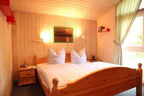 Ferienhaus mit Sauna im Ferienpark Mirow