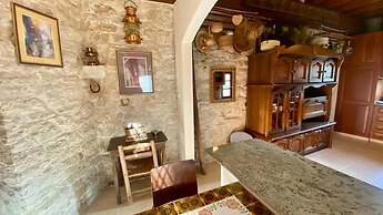 Juliet Studio Suite by TrulyCyprus