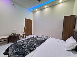 It's Braj Raj Home Stay
