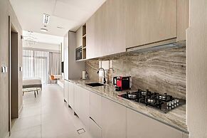 Modern Studio With Rooftop Pool and gym in JVC