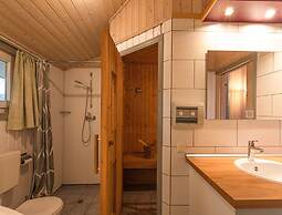 Ferienhaus mit Sauna im Ferienpark Mirow