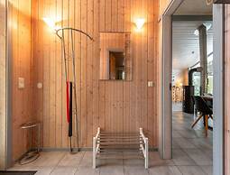 Ferienhaus mit Sauna im Ferienpark Mirow