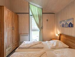 Ferienhaus mit Sauna im Ferienpark Mirow