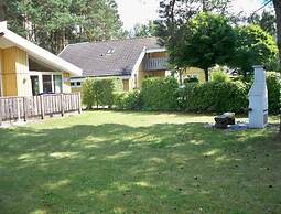 Ferienhaus mit Sauna im Ferienpark Mirow