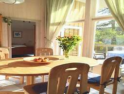 Ferienhaus mit Sauna im Ferienpark Mirow