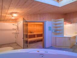 Ferienhaus mit Sauna im Ferienpark Mirow