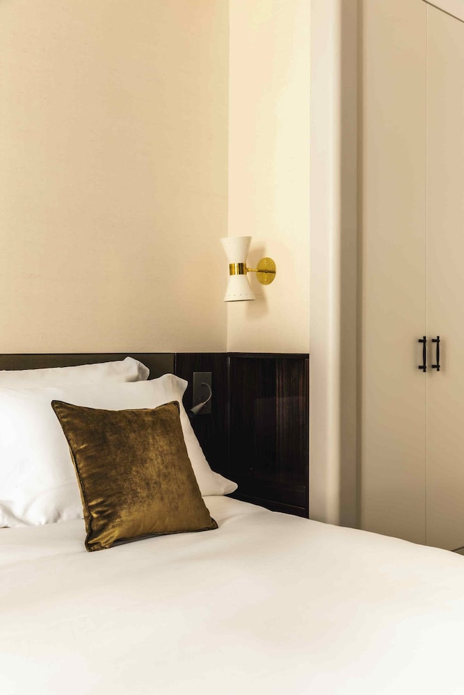 Mondovi Luxury Suites