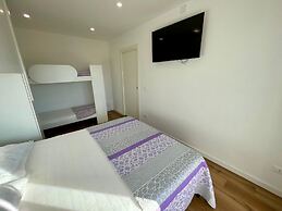 Renovated Apartment With Balcony