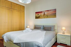 IVIS Home By HR Madeira