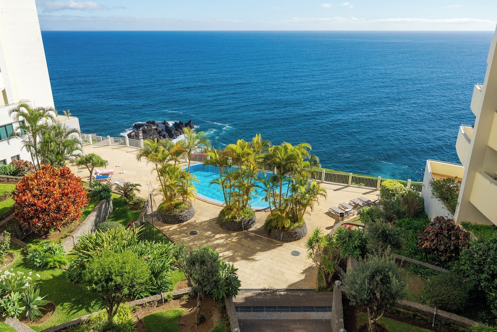 IVIS Home By HR Madeira