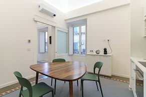 KleoSuites