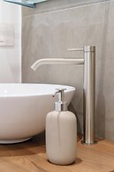 KleoSuites