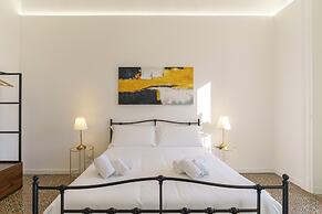 KleoSuites