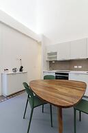 KleoSuites