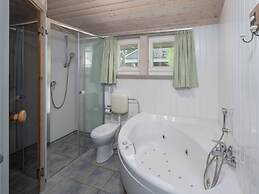 Ferienhaus mit Sauna im Ferienpark Mirow
