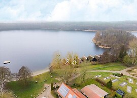 Ferienhaus mit Sauna im Ferienpark Mirow