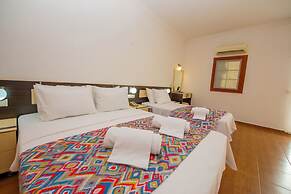 Mia Suites Hotel & Spa