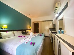 Mia Suites Hotel & Spa