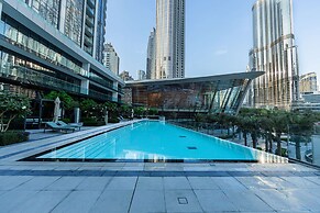 One Lux Stay Grande Signature Residences