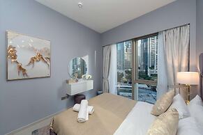 One Lux Stay Grande Signature Residences