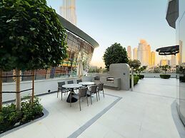 One Lux Stay Grande Signature Residences