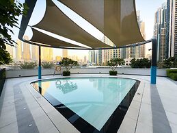 One Lux Stay Grande Signature Residences