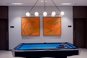 One Lux Stay Grande Signature Residences