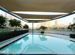 One Lux Stay Grande Signature Residences