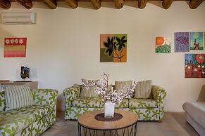Villa Erontas Mini Pool and Heated Jacuzzi