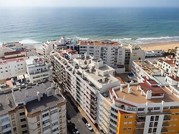 Caravelas 2 Bedroom Apartment