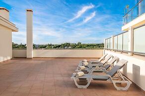 Balaia Residence 2 Bedroom Penthouse With Pool