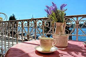 Romantic Benaco Sal - App 01