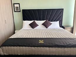 Venator House Boutique 113