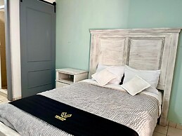 Venator House Boutique 113