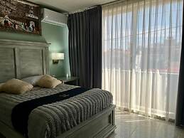 Venator House Boutique 113