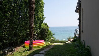 Villa Lydia in Padenghe sul Garda