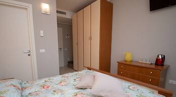 Luxury Martina Appartamenti-7-ibiscus
