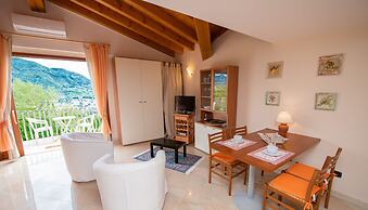 Feeling House - Appartamento Magico Lago
