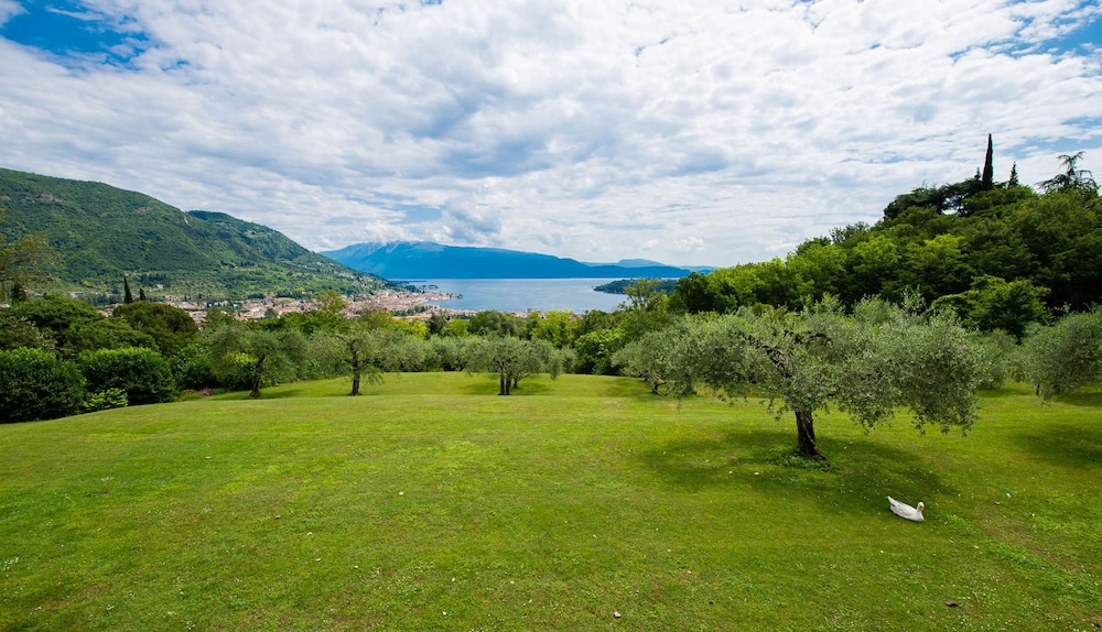 Feeling House - Appartamento Magico Lago