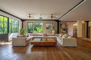 Bon Ton Villa By Betterplace