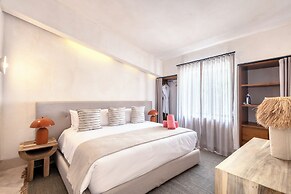 Casa Nima by Lumina