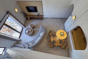 Casa Nima by Lumina