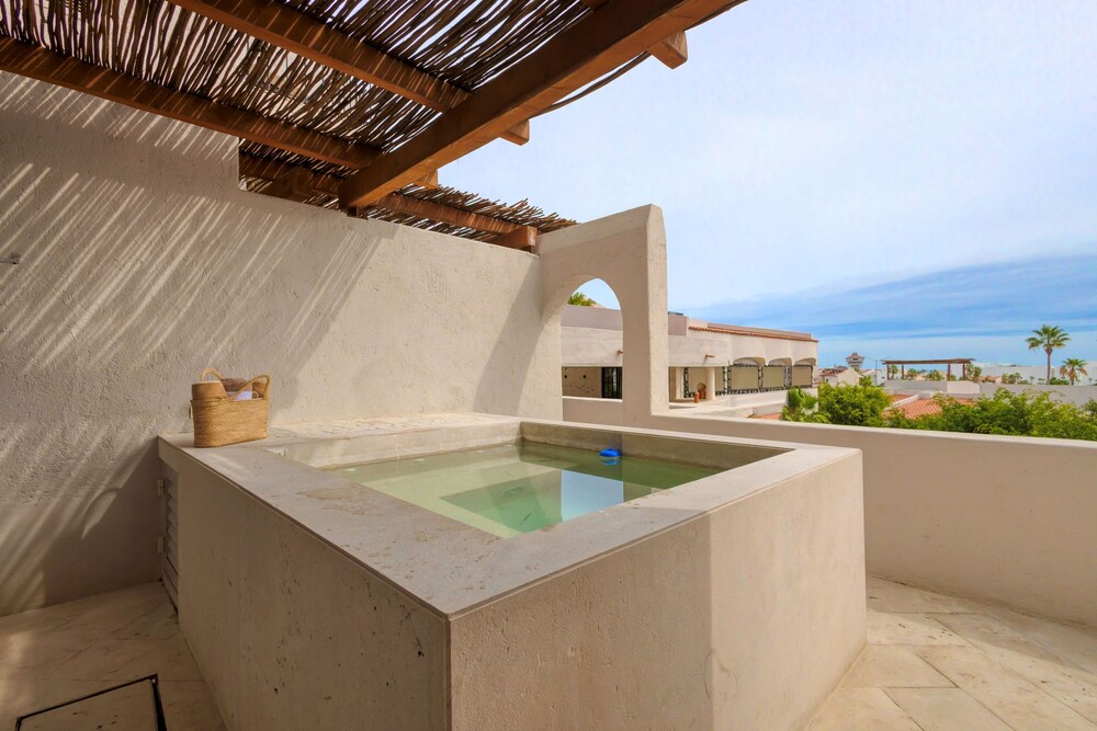 Casa Nima by Lumina
