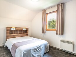 Chalet Retreat Near Slopes