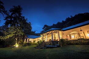 Kudaoya Bungalow by Lalan Leisure