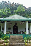 Kudaoya Bungalow by Lalan Leisure