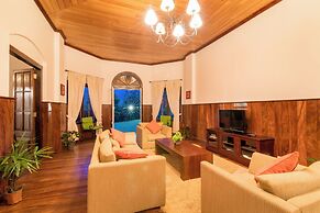 Iona Bungalow by Lalan Leisure