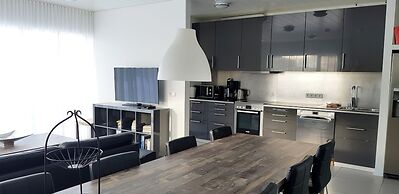 Halllandsnes Apartments